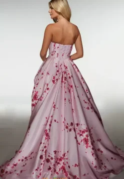 Sweet Sixteen|Plus Sized Dresses^Alyce Paris 61989