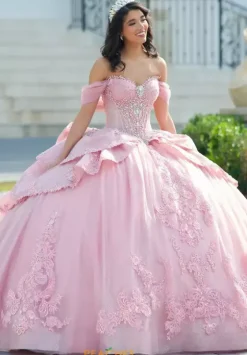 Sweet Sixteen|Plus Sized Quince Dresses^Amabella Q1054
