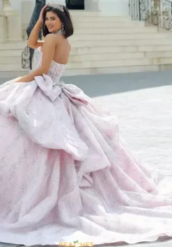 Sweet Sixteen|Quince Dresses With Sleeves^Amabella Q1051