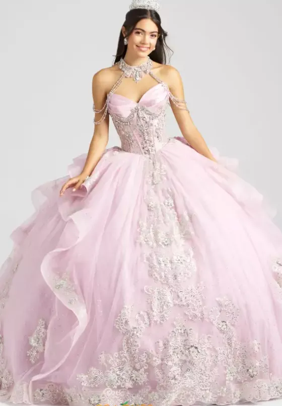 Sweet Sixteen|Plus Sized Quince Dresses^Amabella Q1080