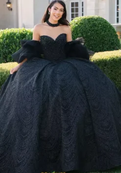 Sweet Sixteen^Amabella Q1085