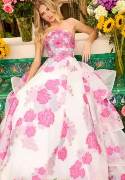 Sweet Sixteen|Pageant^Ava Presley 42292