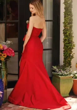 Winter Formal|Wedding Guest^Ava Presley 40072