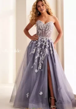 Sweet Sixteen|Plus Sized Dresses^Ellie Wilde EW37119