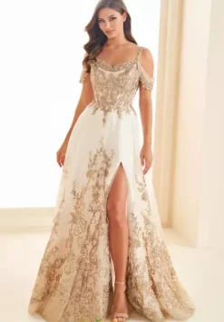 Plus Sized Dresses|Long Dresses^Ellie Wilde EW36220