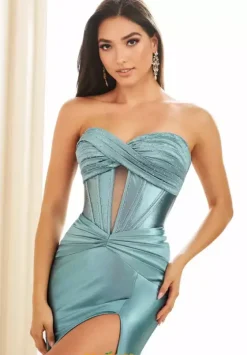 Fitted|Plus Size^Ellie Wilde EW36045