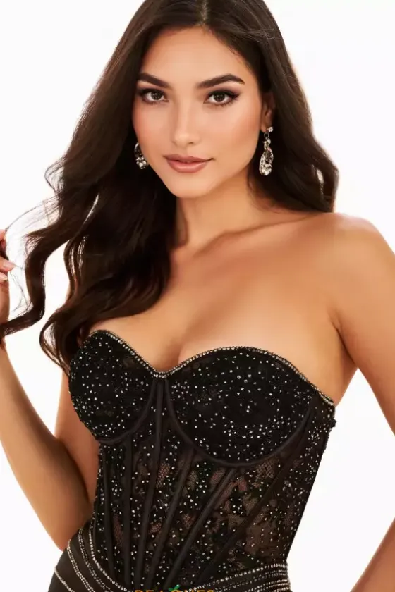 Military Ball|Plus Sized Dresses^Ellie Wilde EW37077