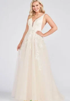 Long Dresses|Plus Sized Dresses^Ellie Wilde EW122081 Alabaster