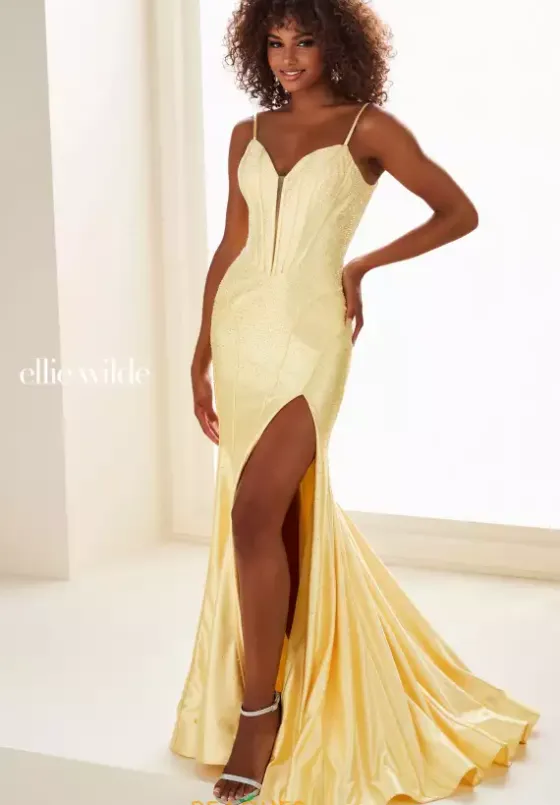 Fitted|Plus Size^Ellie Wilde EW37069