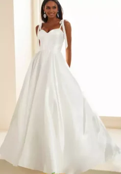 Military Ball|Plus Size^Ellie Wilde EW36210