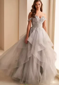 Long Dresses|Plus Sized Dresses^Ellie Wilde EW35084