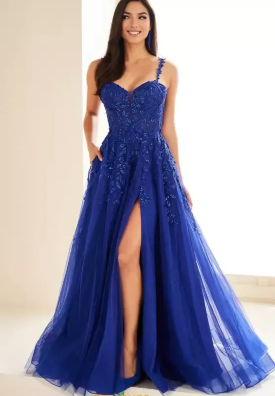 Long Dresses|Plus Sized Dresses^Ellie Wilde EW36046