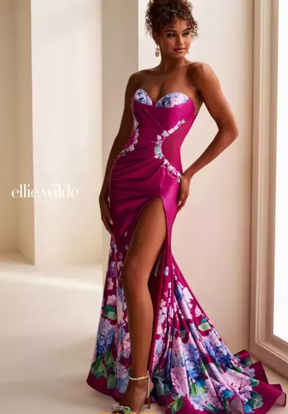 Fitted|Plus Size^Ellie Wilde EW37002