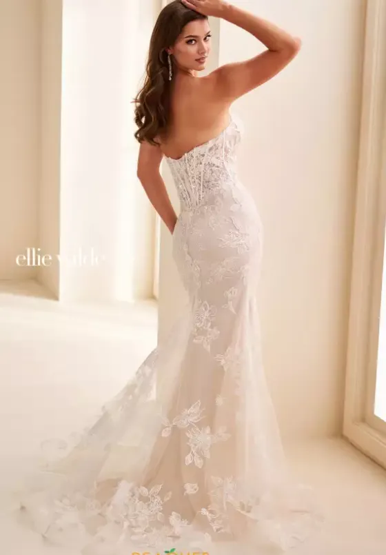 Long Dresses|Plus Sized Dresses^Ellie Wilde EW37083