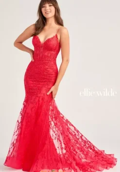 Fitted|Plus Size^Ellie Wilde EW35010