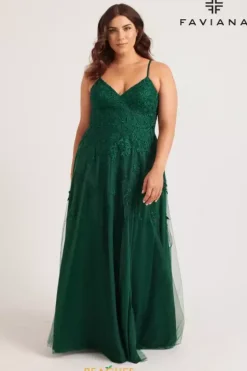Long Dresses|Plus Sized Dresses^Faviana 9552