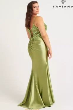 Fitted|Long Dresses^Faviana 9563