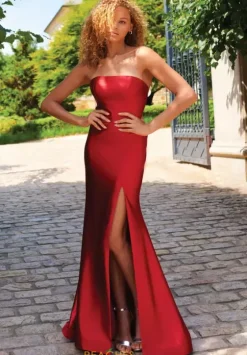 Fitted|Long Dresses^Faviana 11211