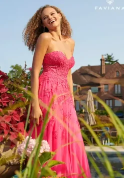 Long Dresses|Plus Sized Dresses^Faviana S10814