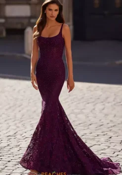 Long Dresses|Plus Sized Dresses^La Femme 32420