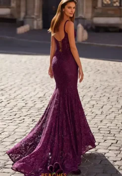 Long Dresses|Plus Sized Dresses^La Femme 32420