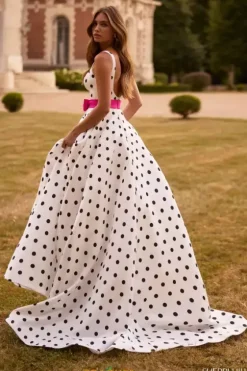 Sweet Sixteen|Long Dresses^Sherri Hill 57748