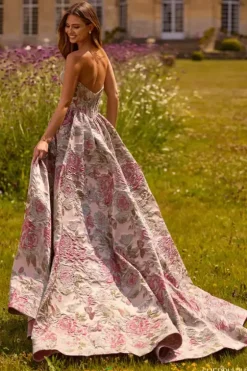 Sweet Sixteen|Plus Sized Dresses^Sherri Hill 57757