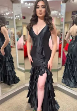 Winter Formal|Wedding Guest^Sherri Hill 57146