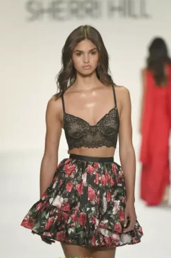 Short Homecoming Dresses|Quince Guest Dresses^Sherri Hill Short 58001 Black/Red Print