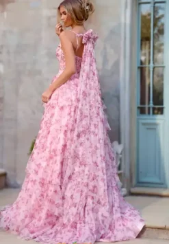 Sweet Sixteen|Plus Sized Dresses^Starielle STR88